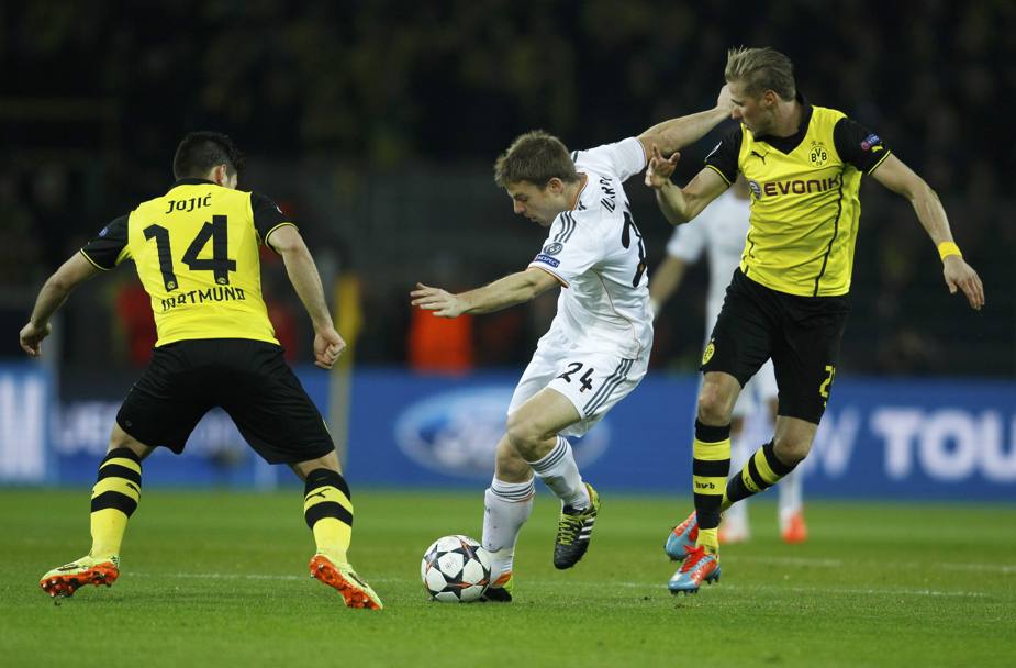 Il Borussia spinge e pressa a tutto campo. Reuters